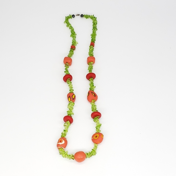 Maybe a good Halloween Necklace - Picture 6 of 7